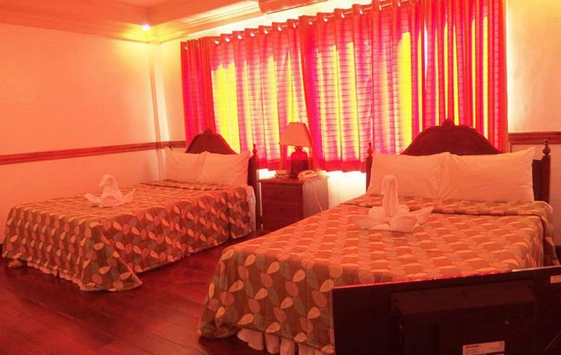 Sipalay Jamont Hotel Exterior photo