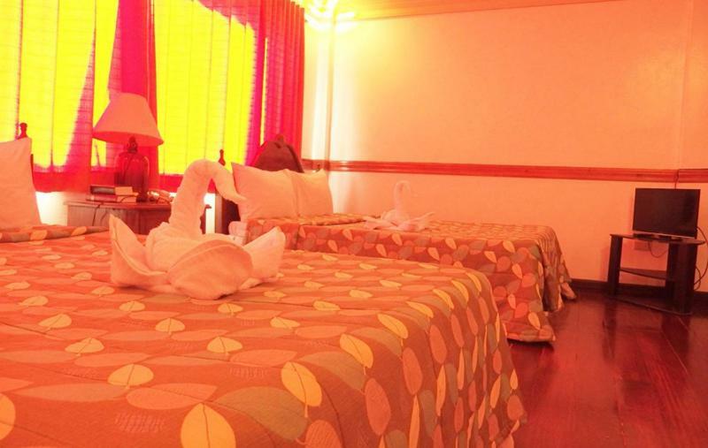 Sipalay Jamont Hotel Exterior photo