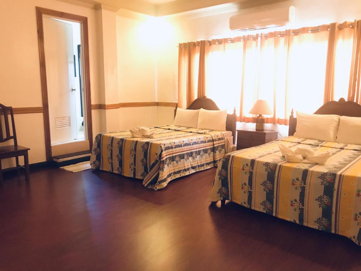 Sipalay Jamont Hotel Exterior photo