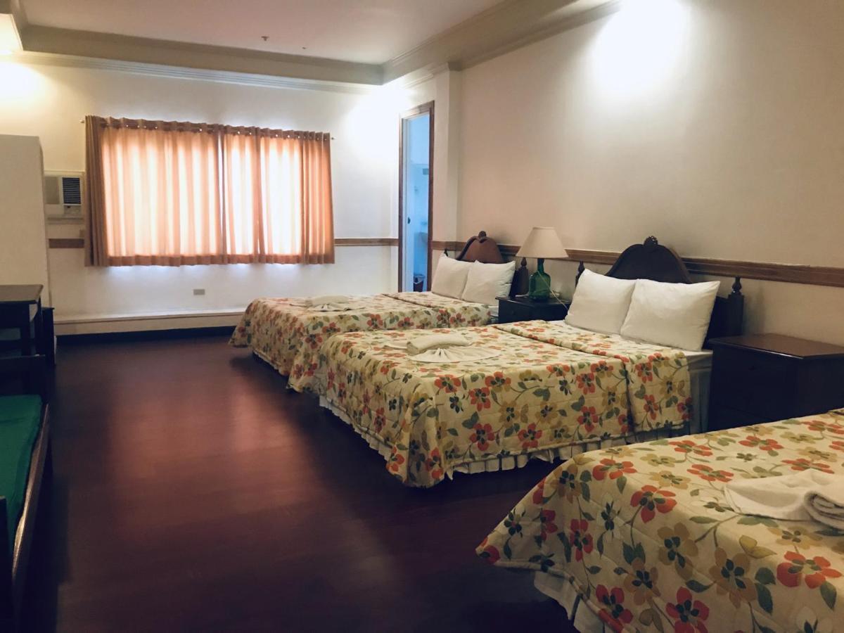 Sipalay Jamont Hotel Exterior photo